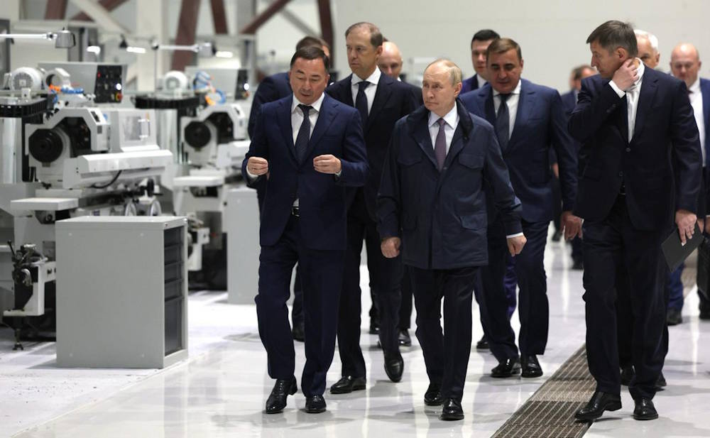 Владимир Путин посетил «Мотовилихинские заводы»