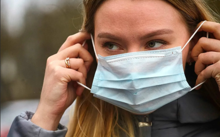 За этот же период выписались 228 человек, 11 скончались от коронавируса.