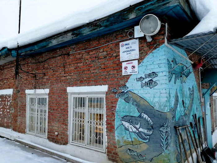Фасад насосной станции в центре Перми уберегли от нелегального граффити