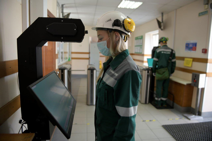 Пермский «УРАЛХИМ» в 2020 году направил 35 млн руб. на защиту работников от коронавируса 