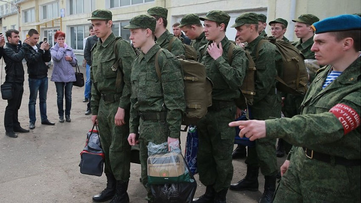 Краевой военкомат сообщает, что не проводит никакой экстренной мобилизации. 