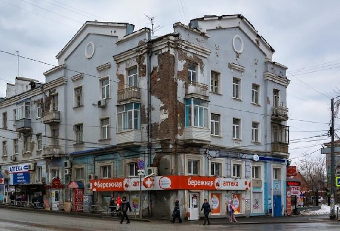 Мэрия Перми пока не будет сносить «актерский дом» на улице Попова