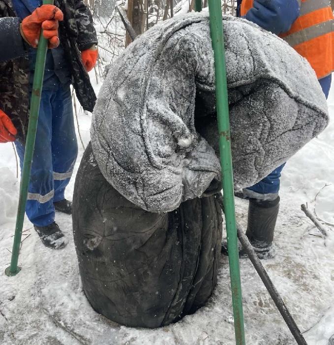 В Перми пружинный матрас заблокировал канализацию в микрорайоне Владимирский