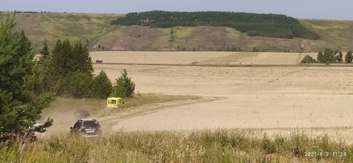 В Татарстане упал параплан с пермским спортсменом