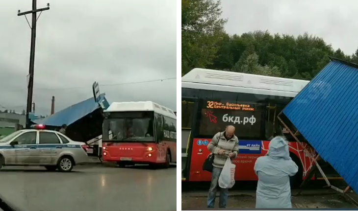 В Перми ветер уронил остановку на автобус
