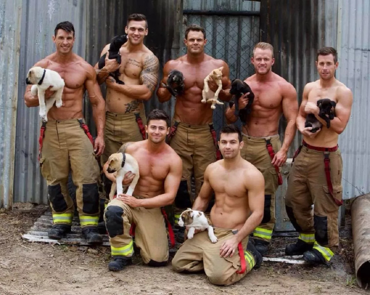 Ранее благотворительными календарями с животными прославились австралийские пожарные. 