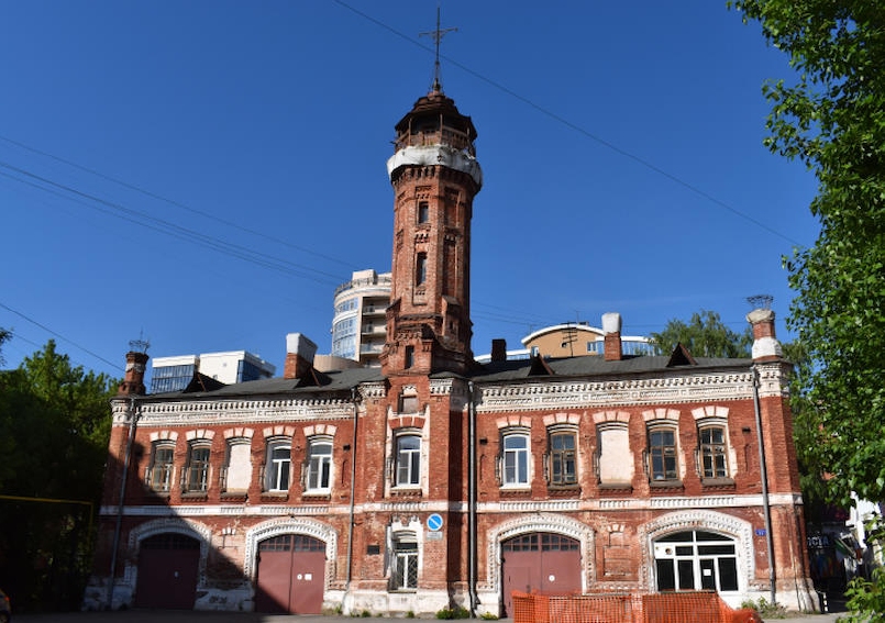 Старинное пожарное депо в Перми расселят после передачи в муниципальную собственность