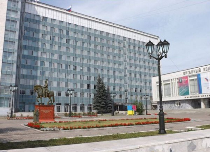 Памятник